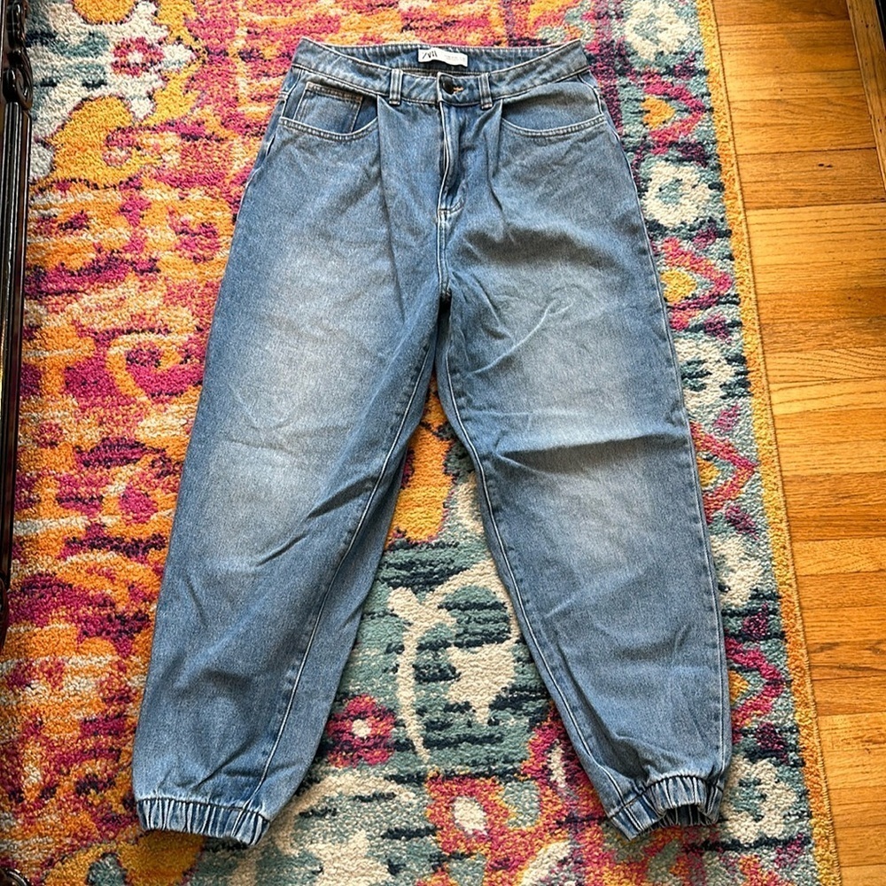 Zara Jeans